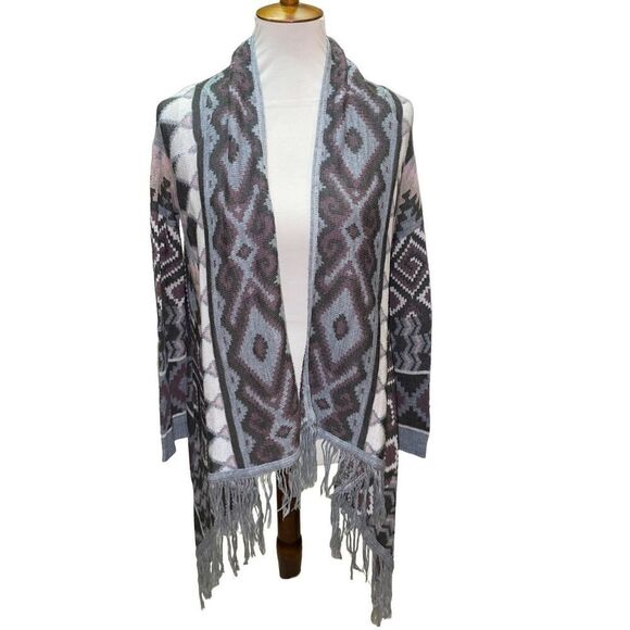 Charlotte Russe Multi-Color Southwestern Style Poncho/Shawl with Fringe Size Sma - Picture 2 of 14